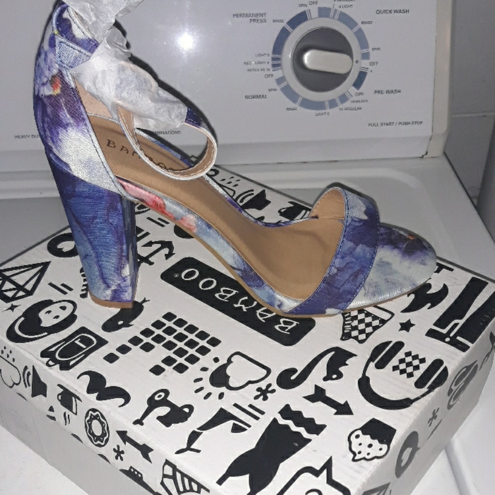 Bamboo Floral Block heel